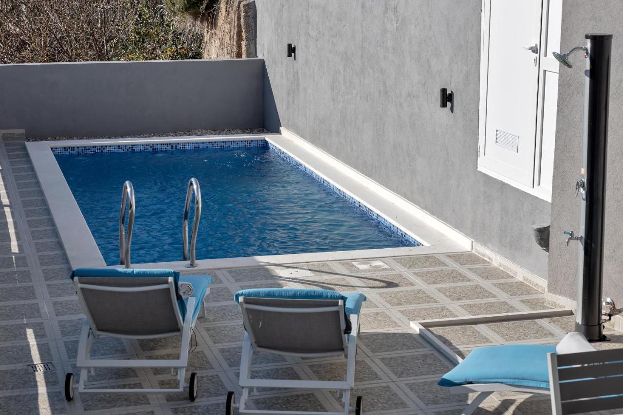 Apartment Lotte With Private Pool In The City Center! Makarska Exterior photo