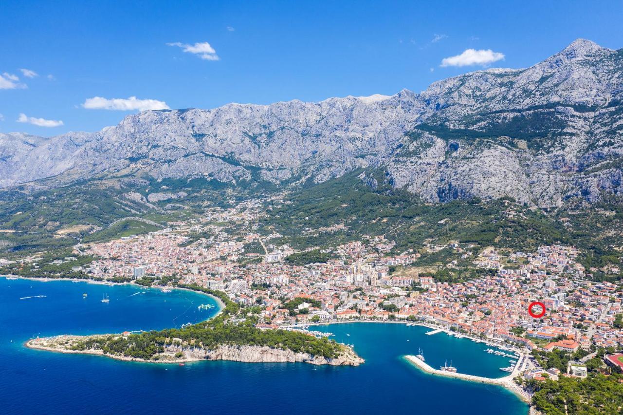 Apartment Lotte With Private Pool In The City Center! Makarska Exterior photo